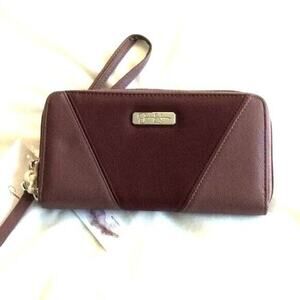 Jessica Simpson (AGNES) Clutch Wristlet Wallet Burgundy 2 tone ( Dusty PL/Zinfi
